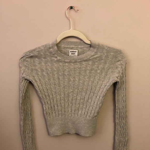 Aritzia Sunday Best Crop Top - Picture 2 of 4